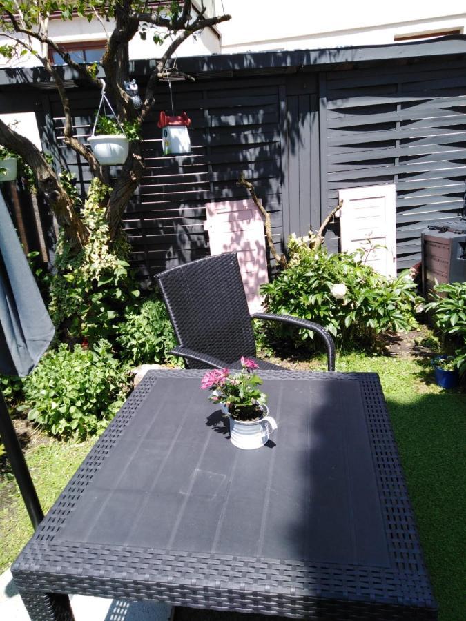 Ferienwohnung Mit Kleinem Garten Sonnenbuhl Ngoại thất bức ảnh